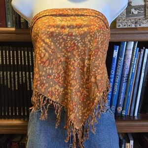 Vintage Indonesian Triangle Scarf – Rayon – 36" x 36" x 62" – Watercolor Bubble